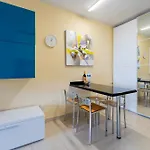 Beautiful With Sea View Apartman